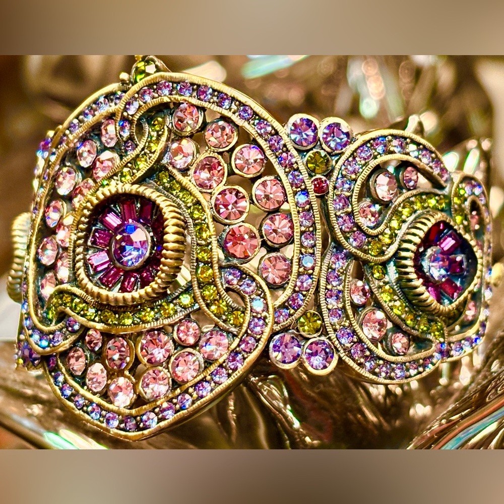 Heidi Daus Vintage BOLD Bangle